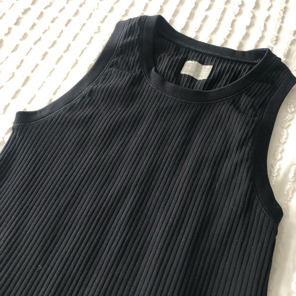 Athleta Black Ribbed Tank Top size XS